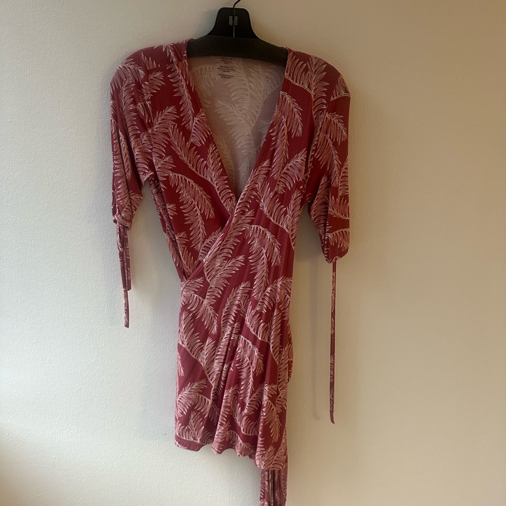 NWOT Sur La Cote, Red Palms cover up / wrap dress